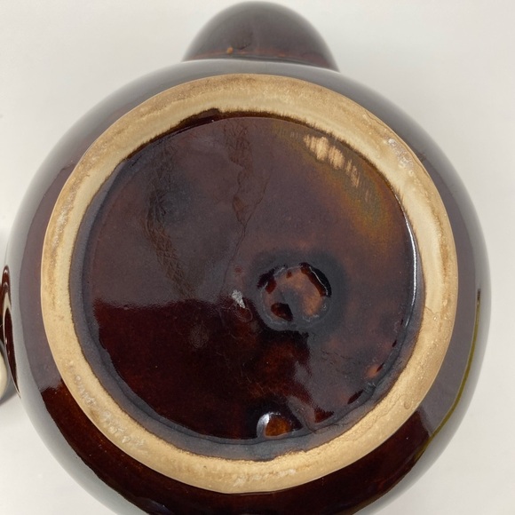 Elegant Vintage Dark Brown Ceramic Teapot - Picture 9 of 9